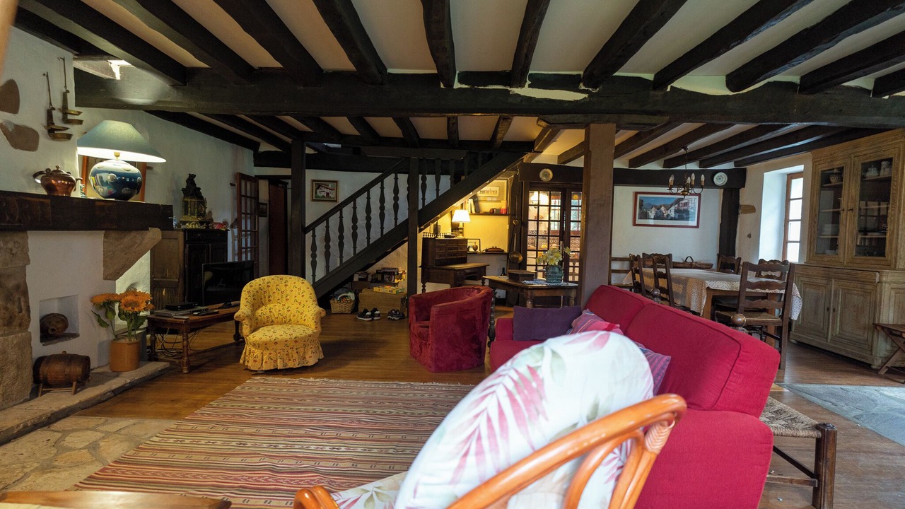 Photo of Livingroom in Sare