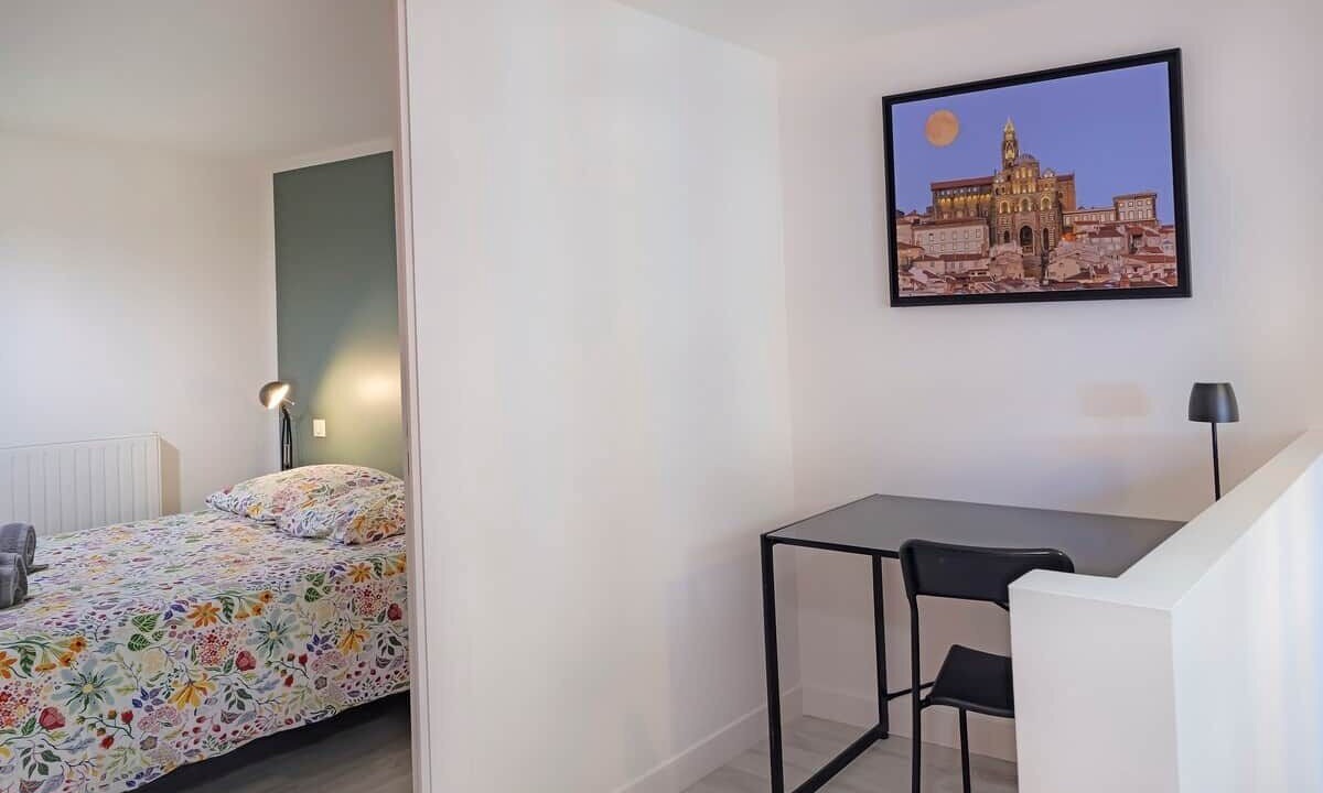 Photo of Bedroom in Le Puy-en-Velay