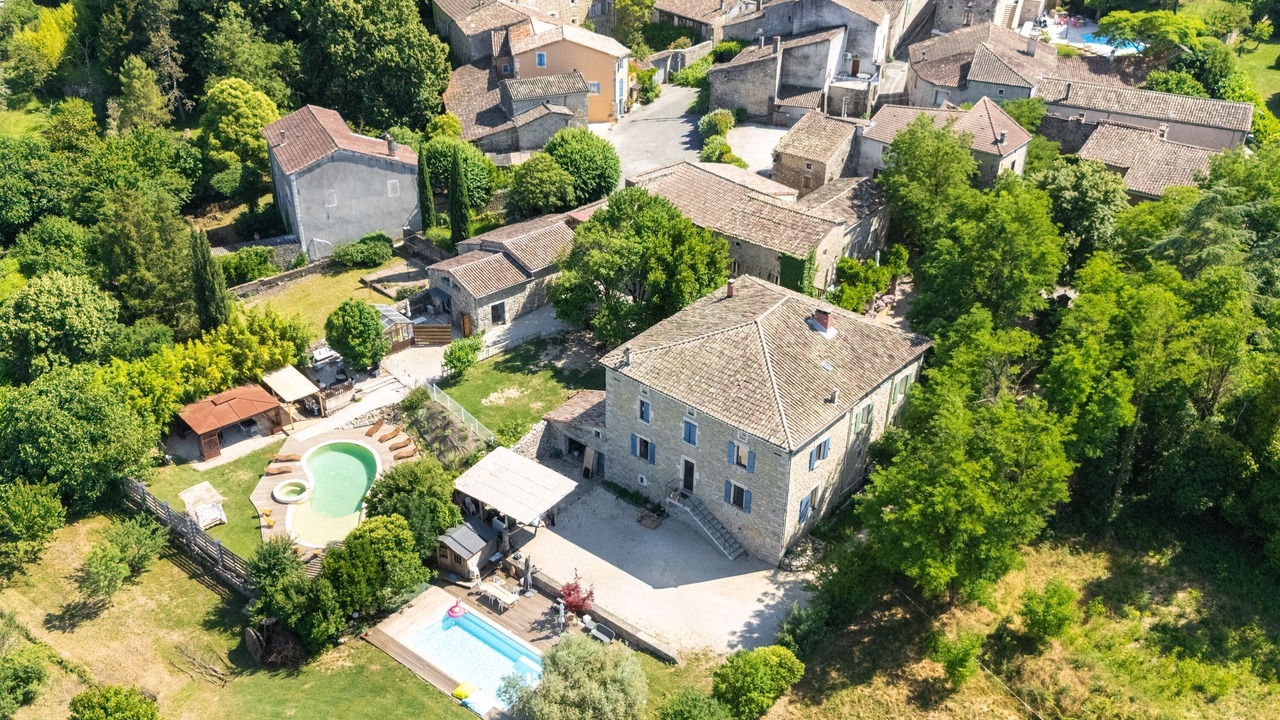 Photo of Outdoor in Saint-Alban-sous-Sampzon