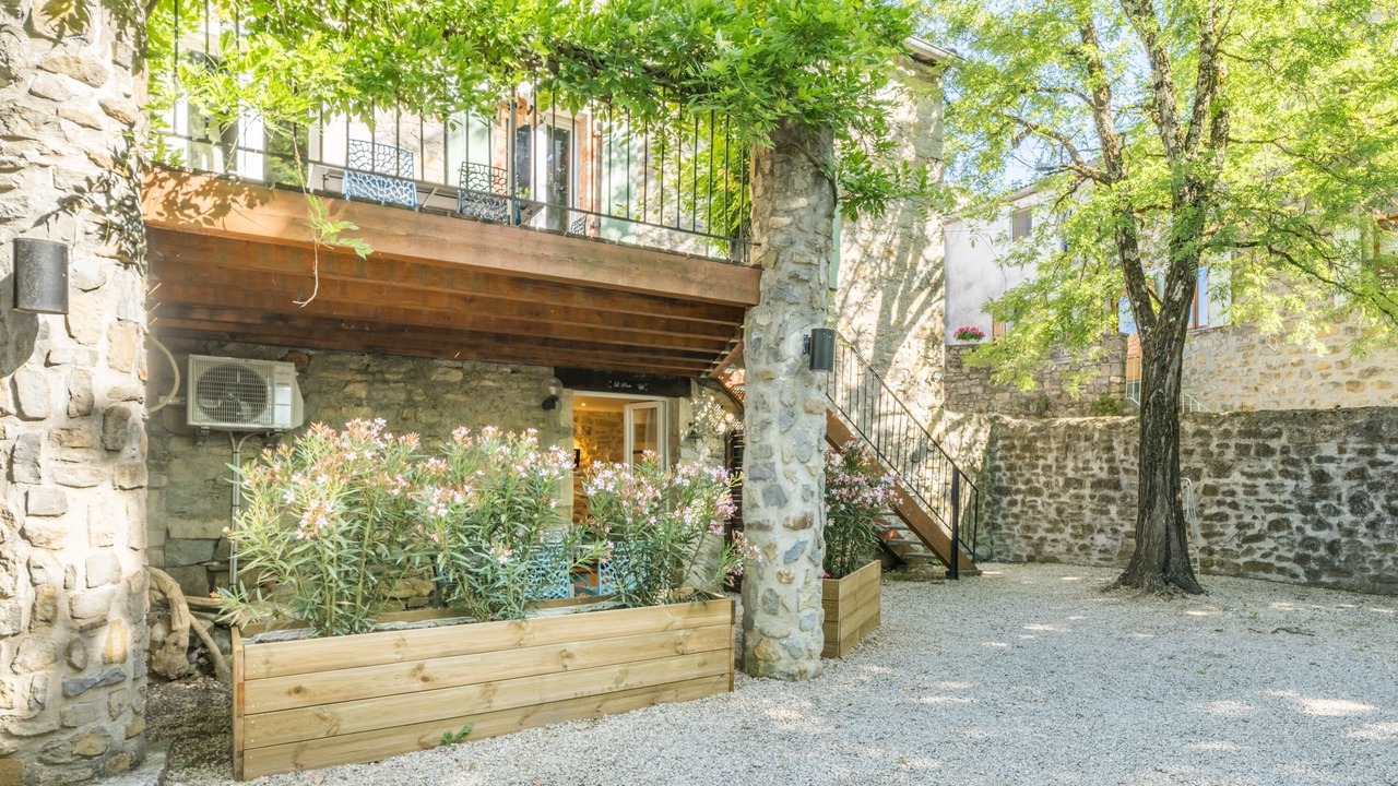 Photo of Outdoor in Saint-Alban-sous-Sampzon