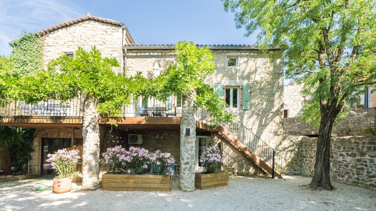 Photo of Outdoor in Saint-Alban-sous-Sampzon