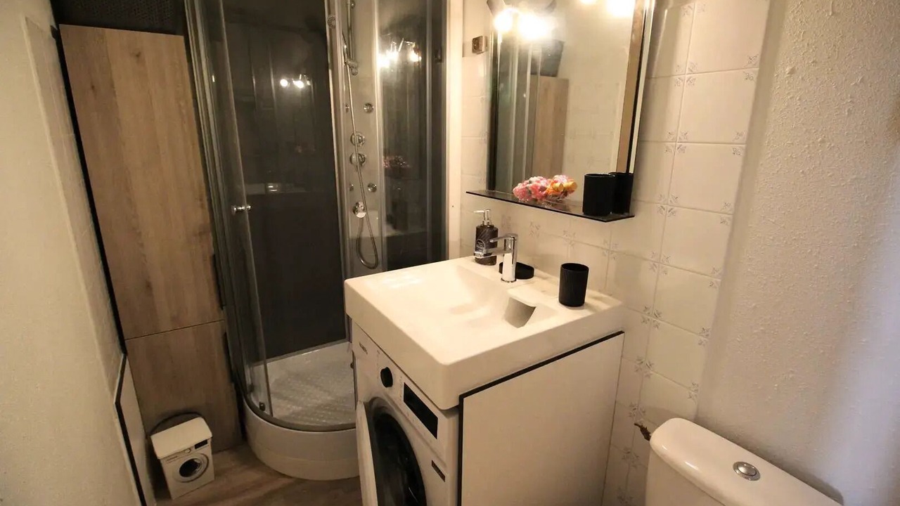 Photo of Bathroom in Bagneres-de-Luchon