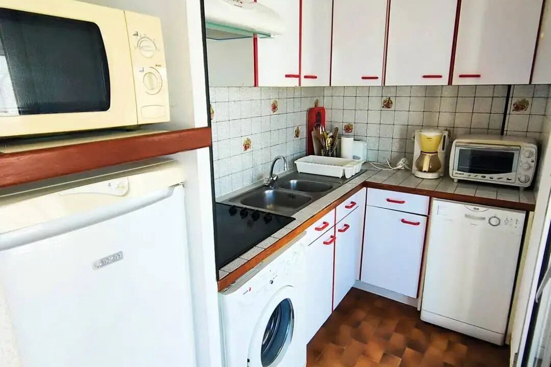 Photo of Kitchen in Le Port