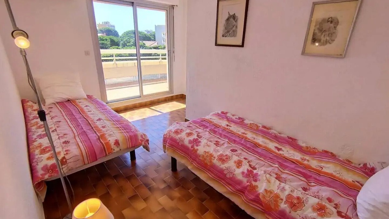 Photo of Bedroom in Le Port