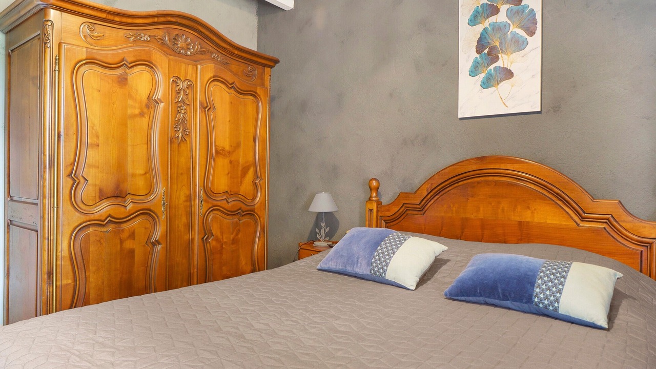 Photo of Bedroom in Rhone Crussol