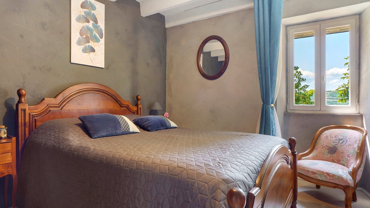 Photo of Bedroom in Rhone Crussol