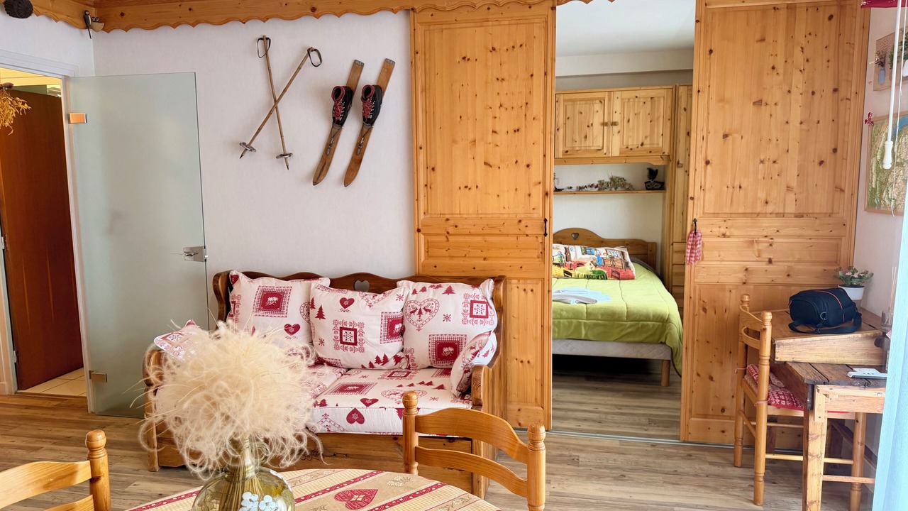 Photo of Bedroom in Saint-Jorioz