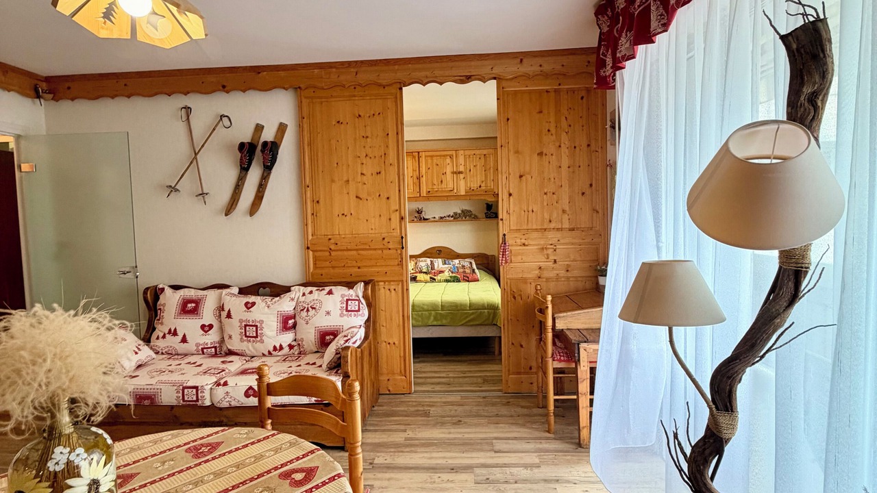 Photo of Bedroom in Saint-Jorioz