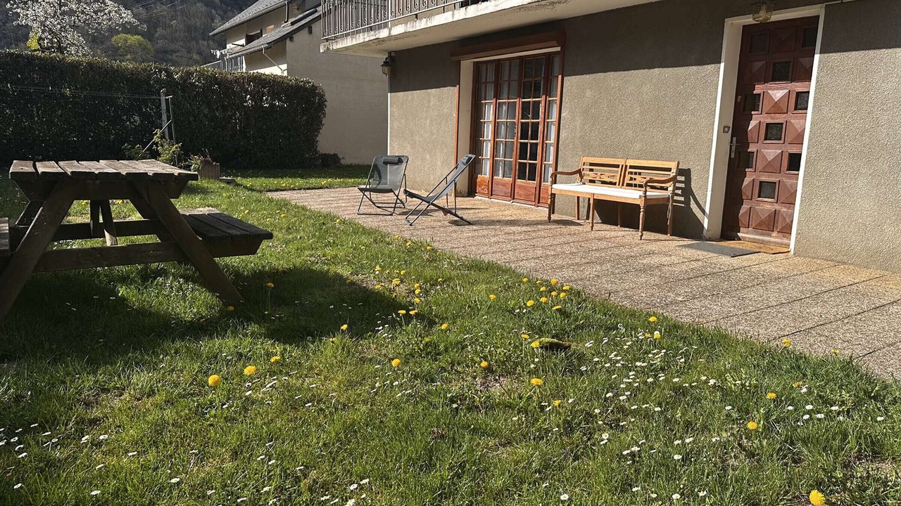 Photo of Outdoor in Cadeac