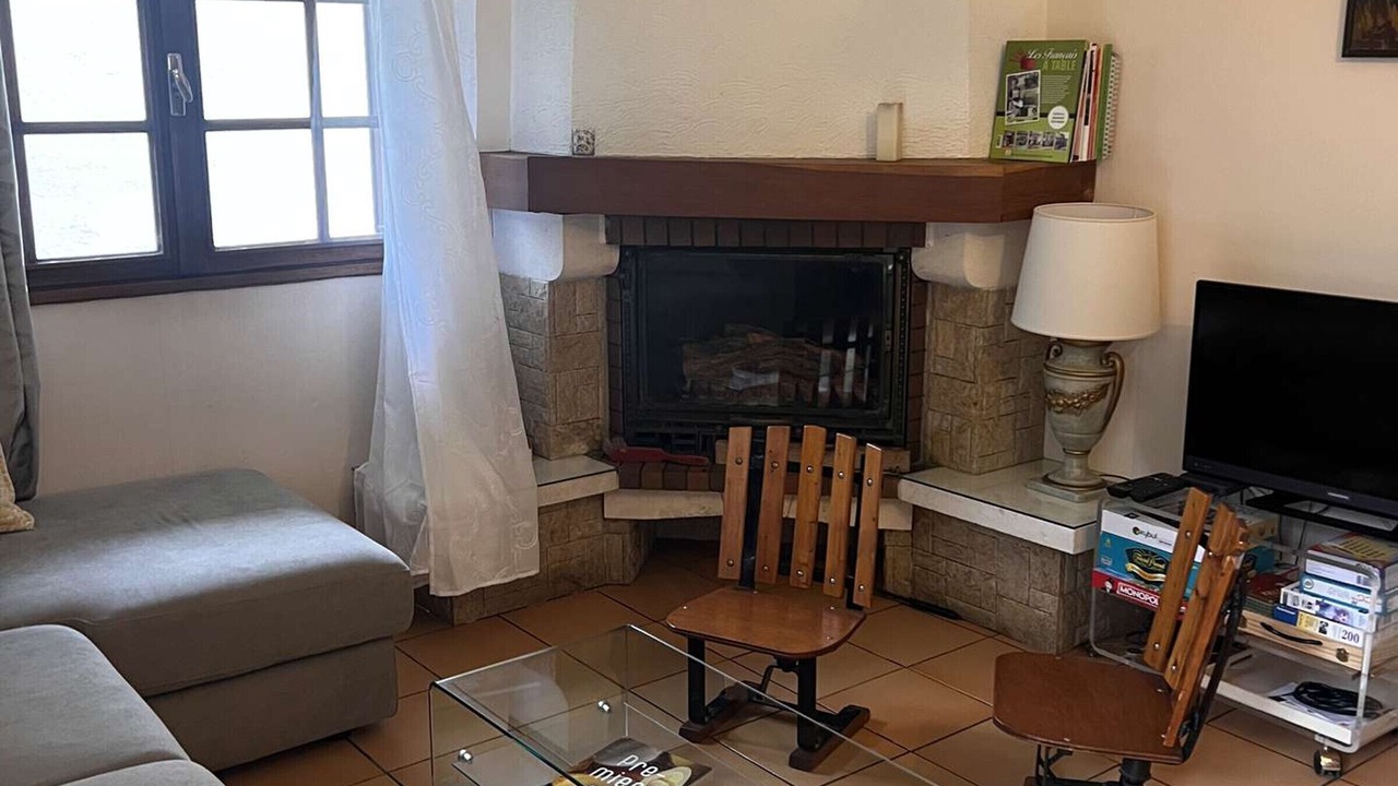 Photo of Livingroom in Cadeac