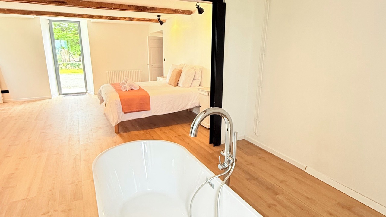 Photo of Bedroom in Figarol