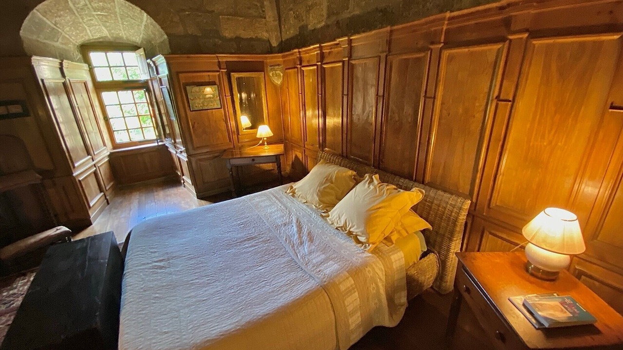 Photo of Bedroom in Saint-Martin-sous-Vigouroux