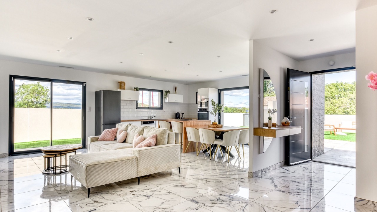 Photo of Livingroom in Olonzac