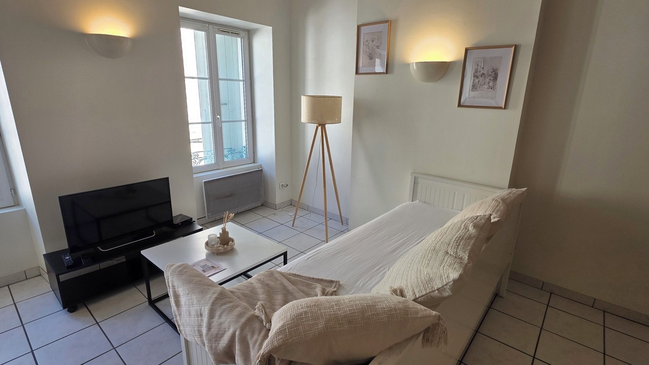 Photo of Bedroom in Valence