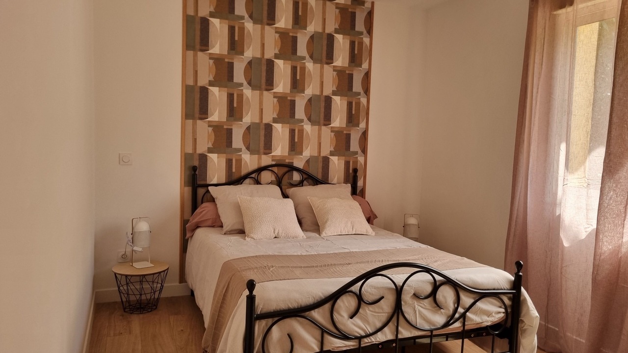 Photo of Bedroom in Aramon