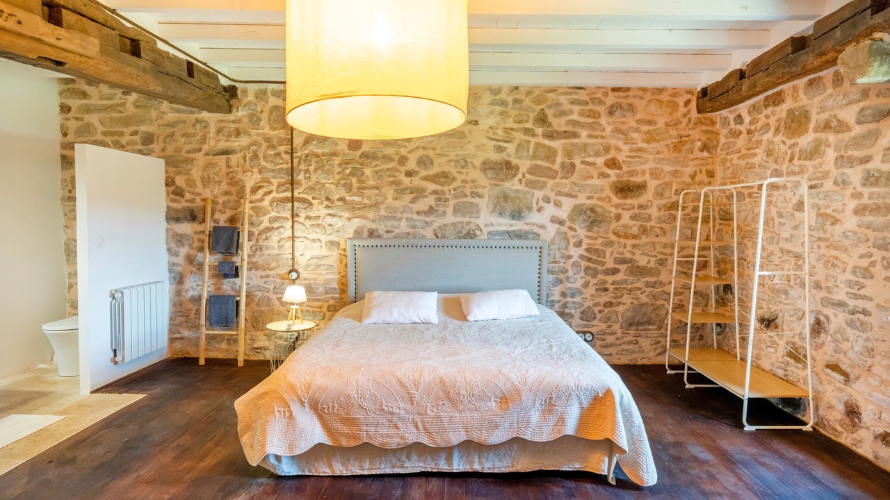 Photo of Bedroom in Sare