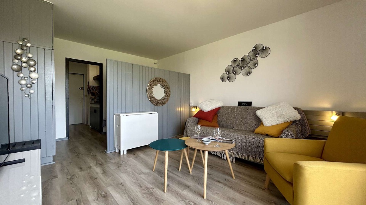 Photo of Livingroom in Saint-Etienne-en-Devoluy
