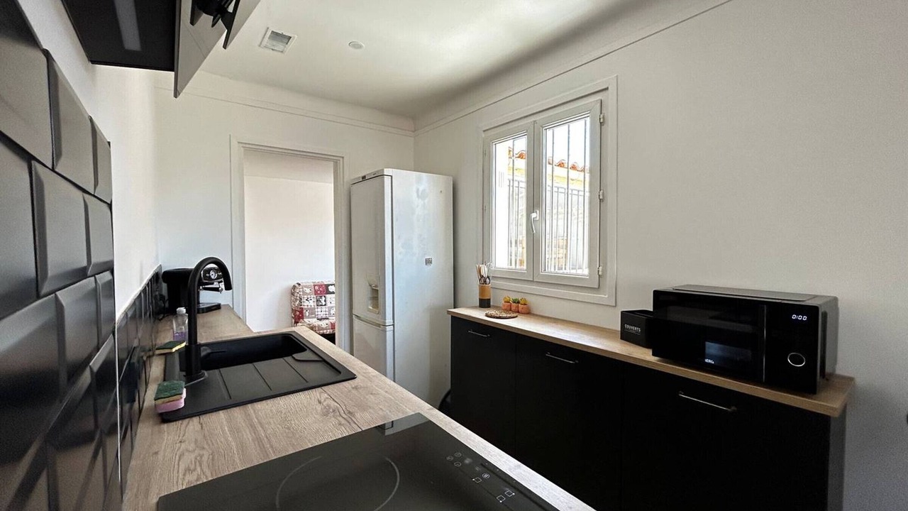 Photo of Kitchen in La Jetee