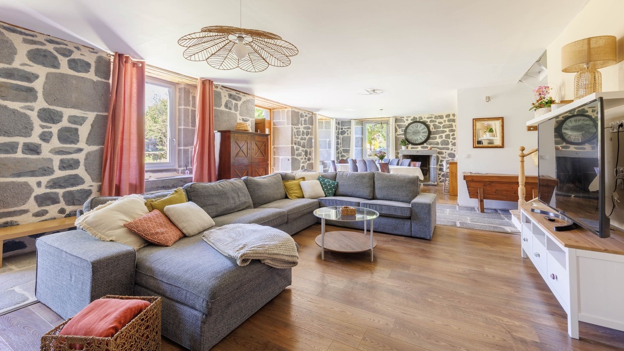 Photo of Livingroom in Neussargues-Moissac