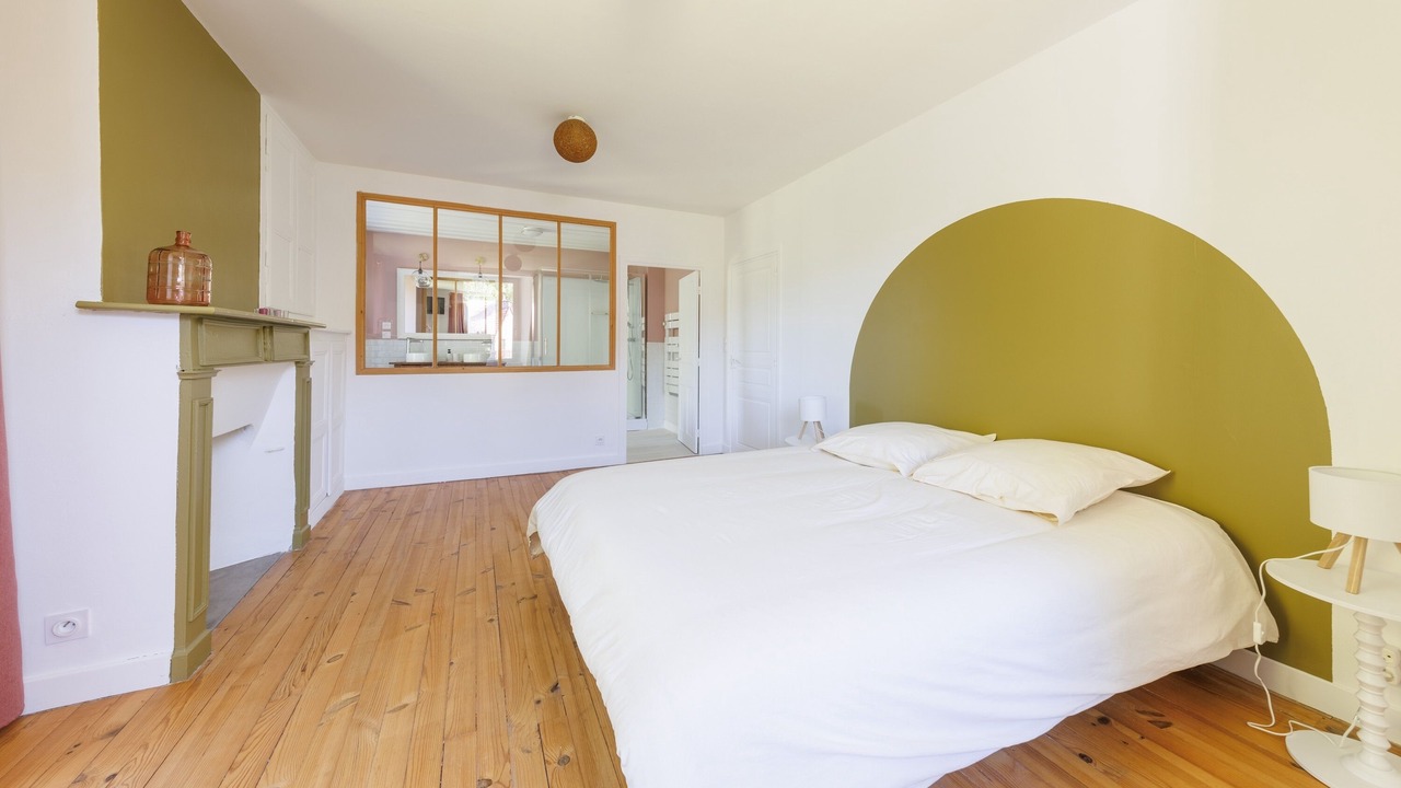 Photo of Bedroom in Neussargues-Moissac