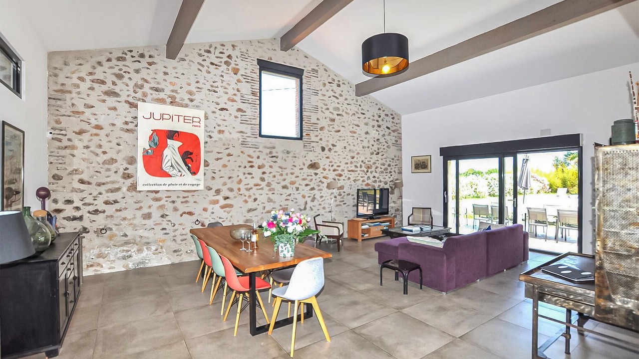 Photo of Bedroom in Saint-Genis