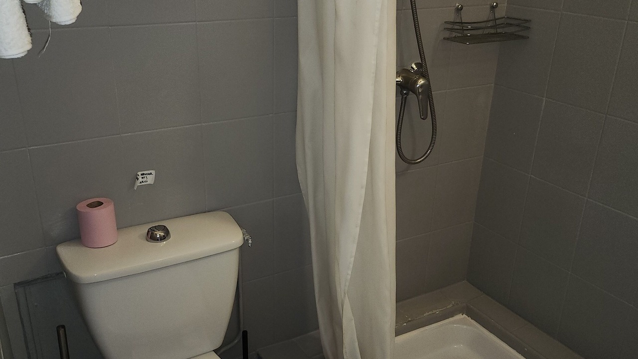 Photo of Bathroom in Limoux