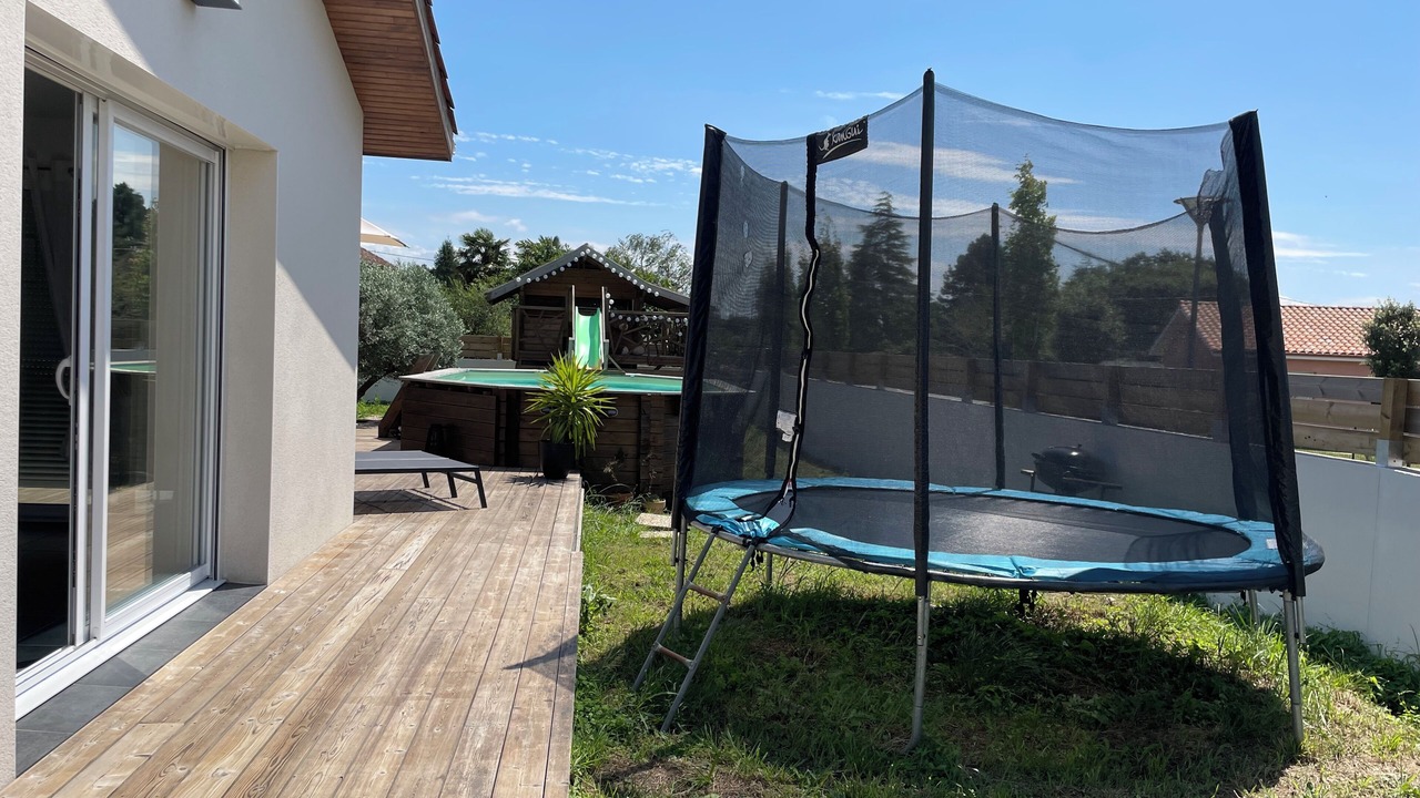 Photo of Patio Balcony in Saubrigues