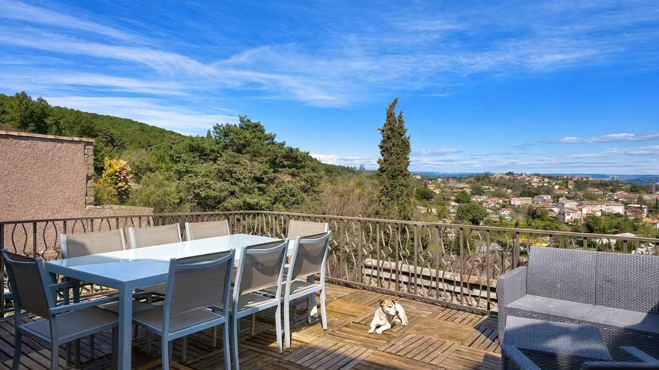 Photo of Outdoor in Saint-Paul-le-Jeune