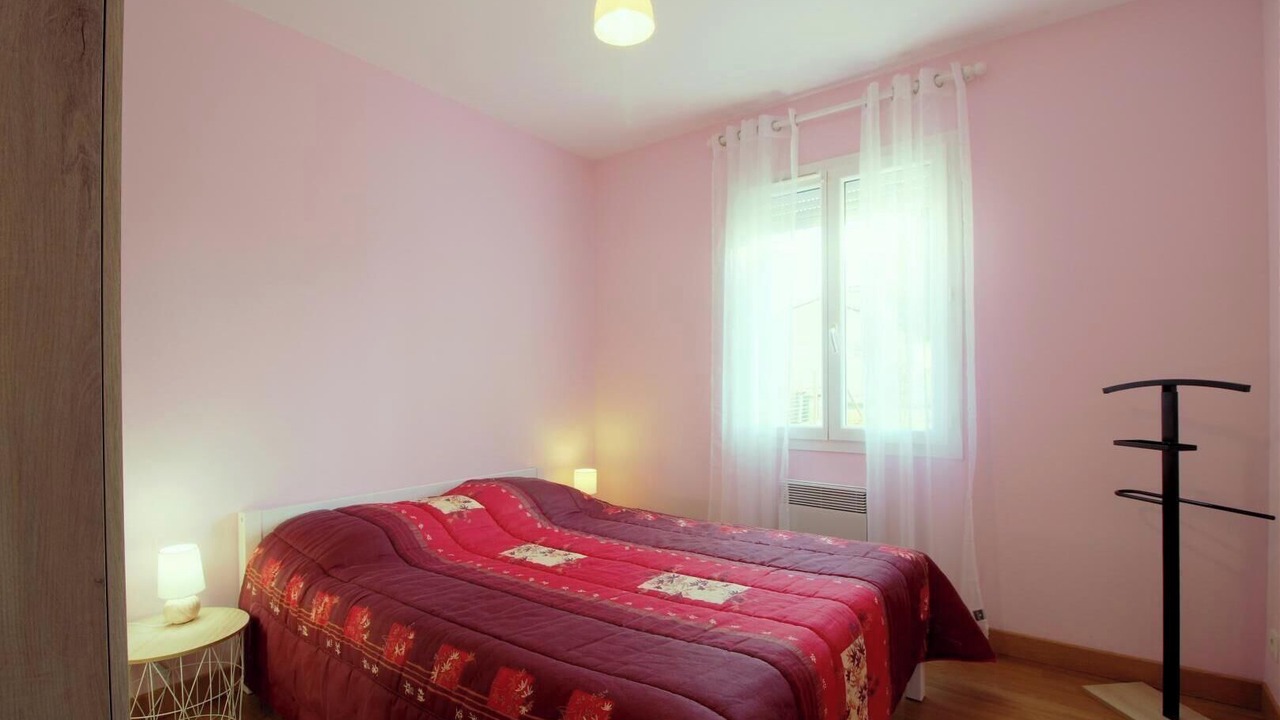 Photo of Bedroom in Valeyrac