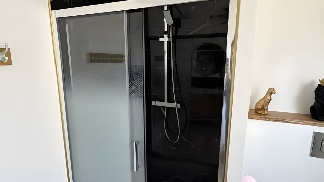 Photo of Bathroom in Bugeat