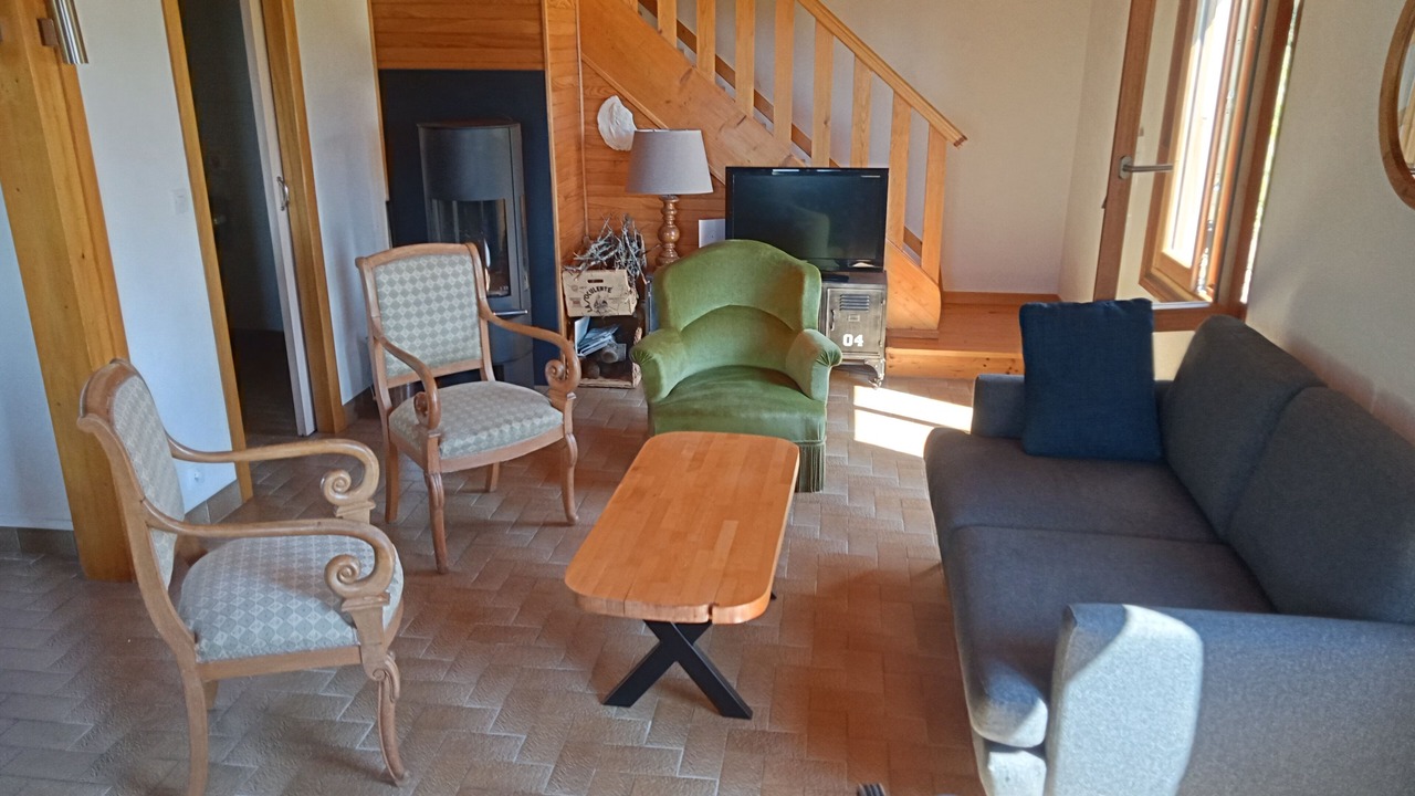 Photo of Livingroom in Saint-Offenge-Dessous