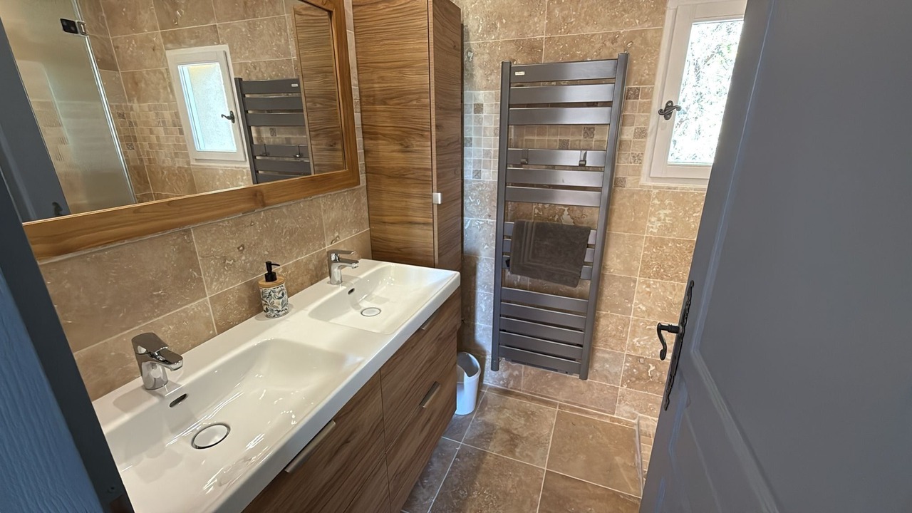 Photo of Bathroom in Pont Royal
