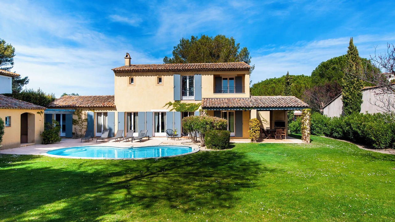 Photo of Outdoor in Pont Royal