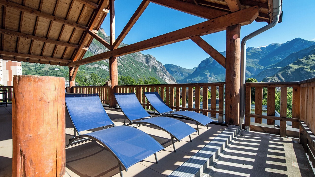 Photo of Patio Balcony in Saint-Jean-de-Maurienne