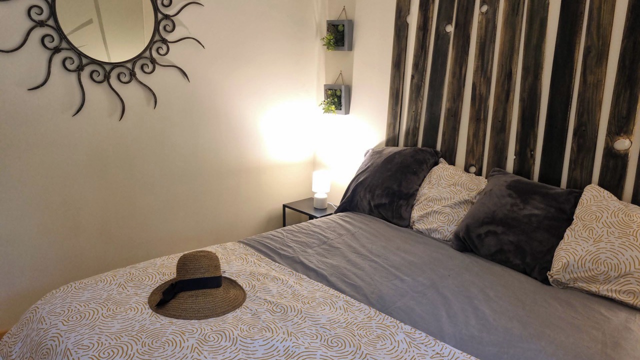 Photo of Bedroom in Saint-Laurent-du-Pape
