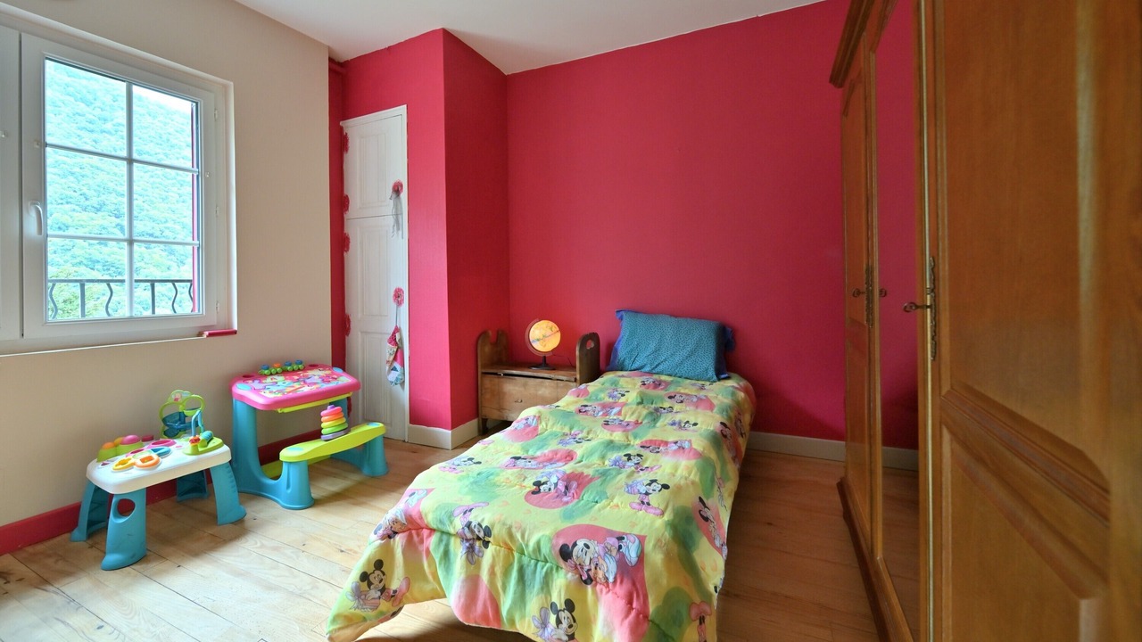 Photo of Bedroom in Melles