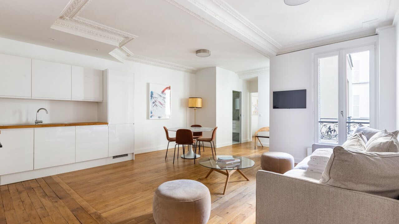 Photo of Livingroom in 7th Arrondissement