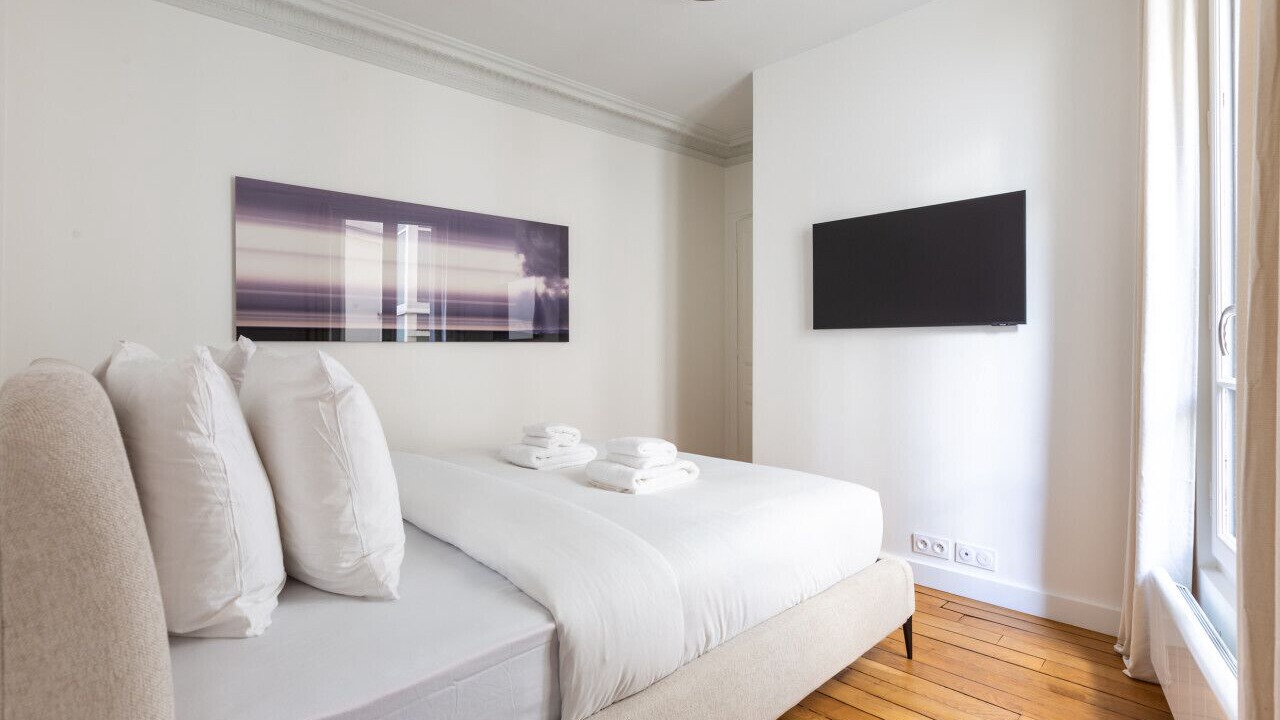 Photo of Bedroom in 7th Arrondissement