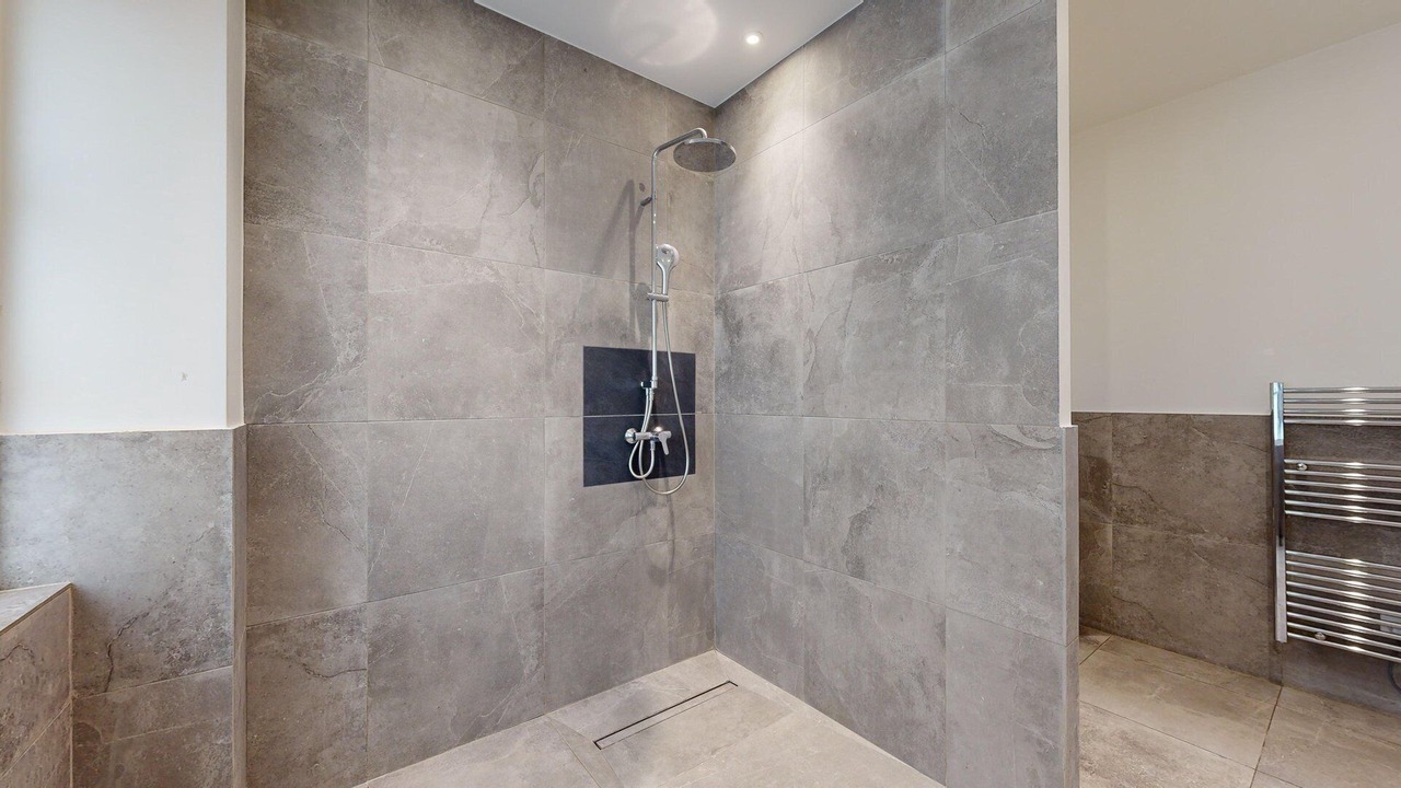 Photo of Bathroom in 13th Arrondissement