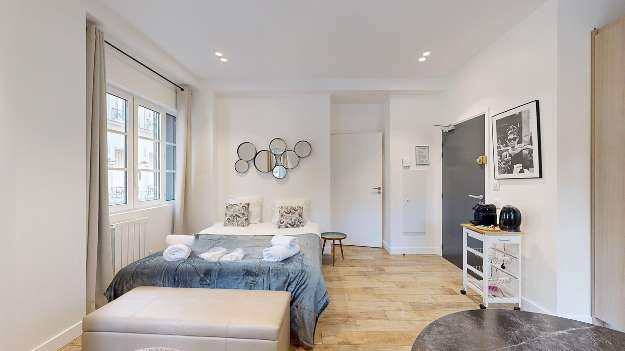 Photo of Bedroom in 13th Arrondissement