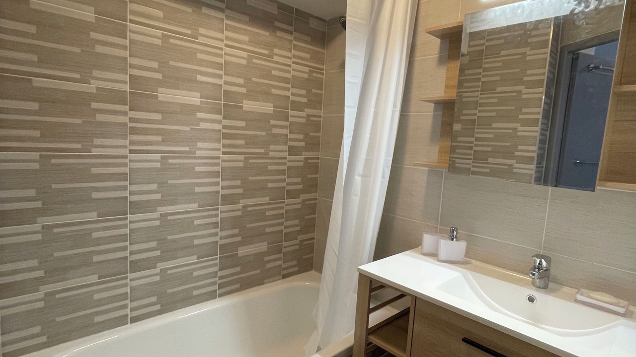 Photo of Bathroom in Montgellafrey