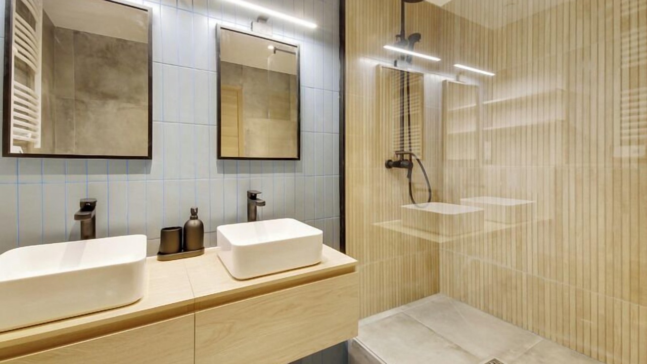 Photo of Bathroom in Quartier de la Maison-Blanche