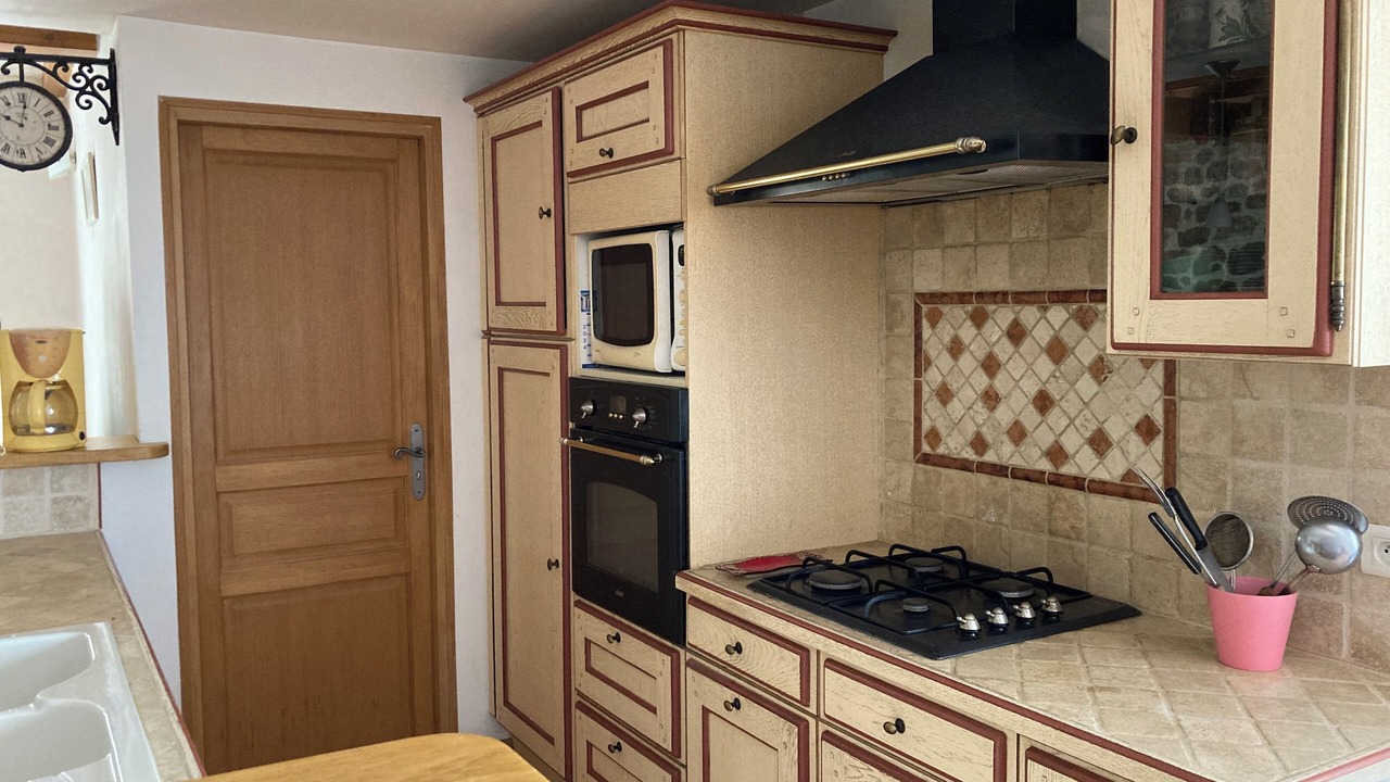 Photo of Kitchen in Boulbon