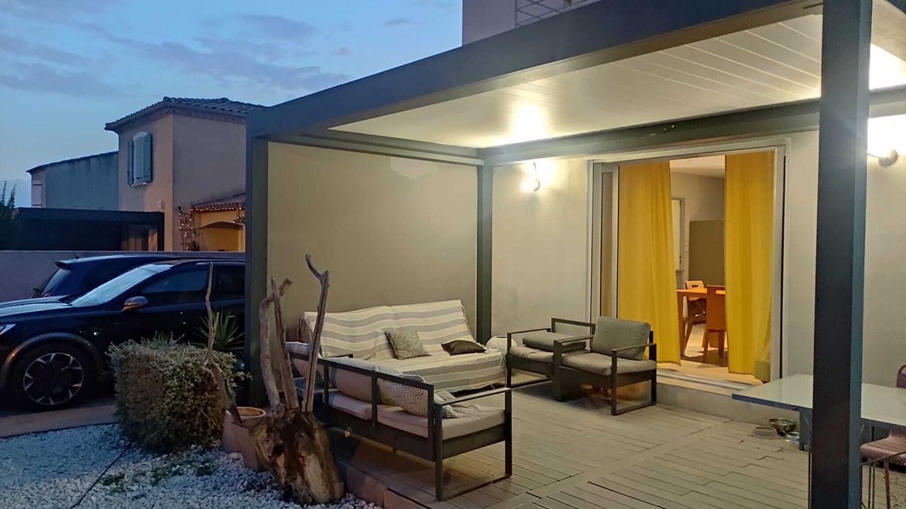 Photo of Patio Balcony in Beauvoisin