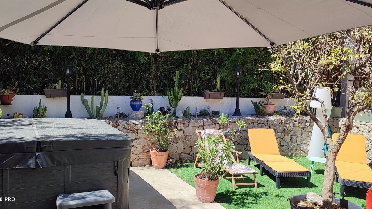 Photo of Outdoor in La Madeleine