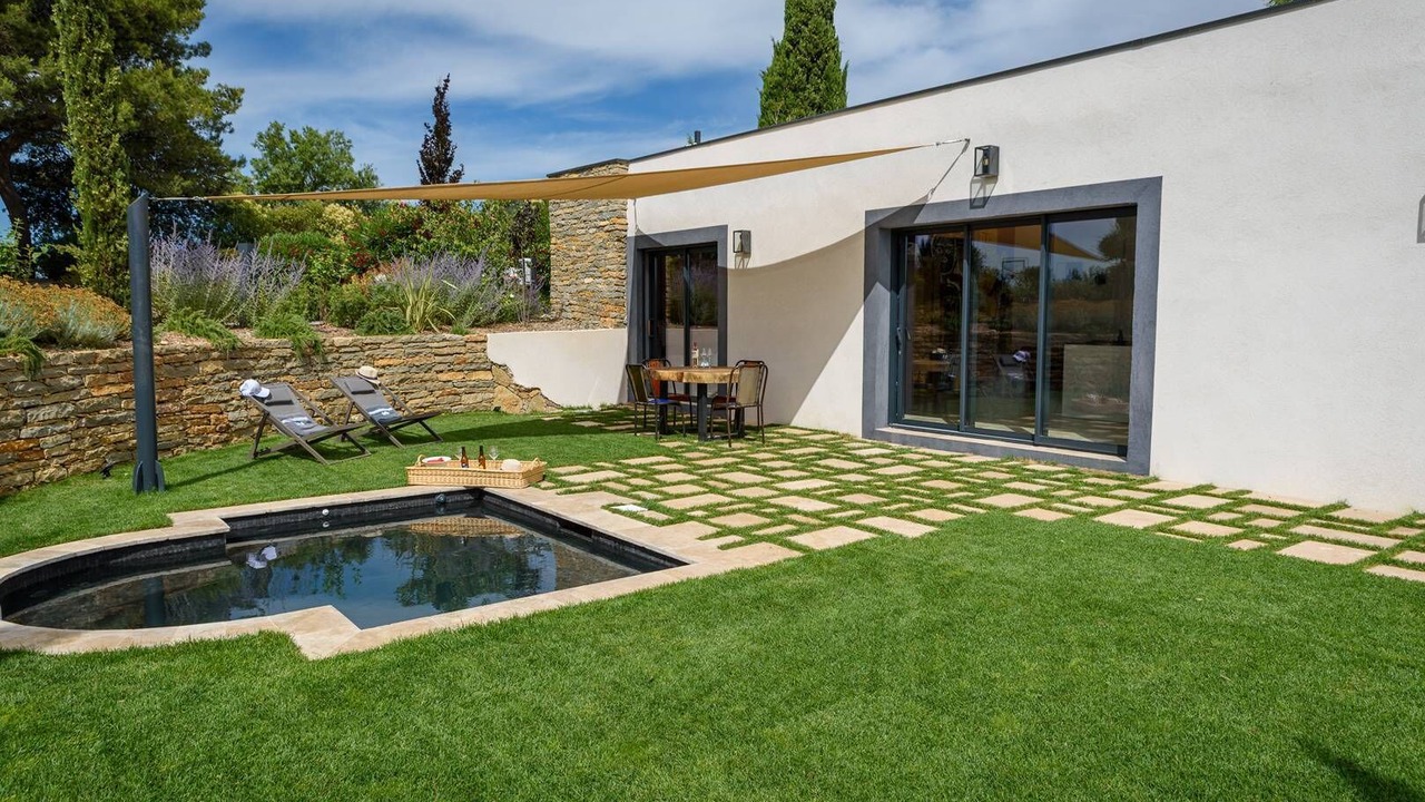 Photo of Outdoor in Puyloubier