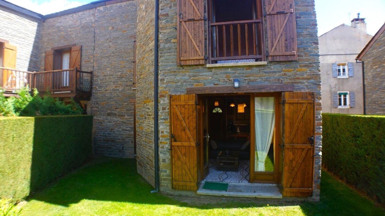 Photo of Outdoor in Estavar