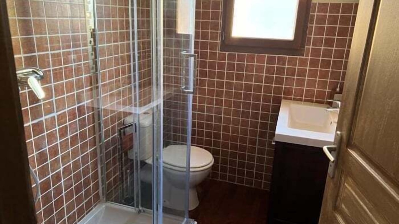 Photo of Bathroom in Estavar