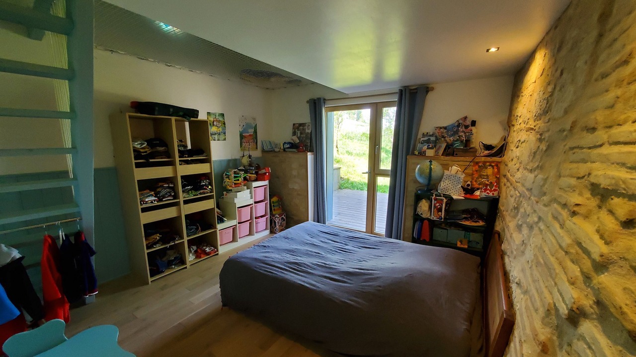 Photo of Bedroom in Salvagnac