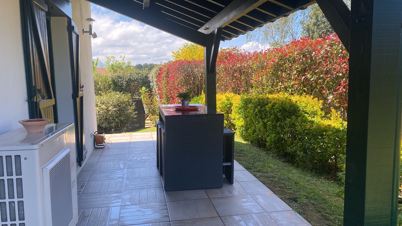 Photo of Outdoor in Behobie